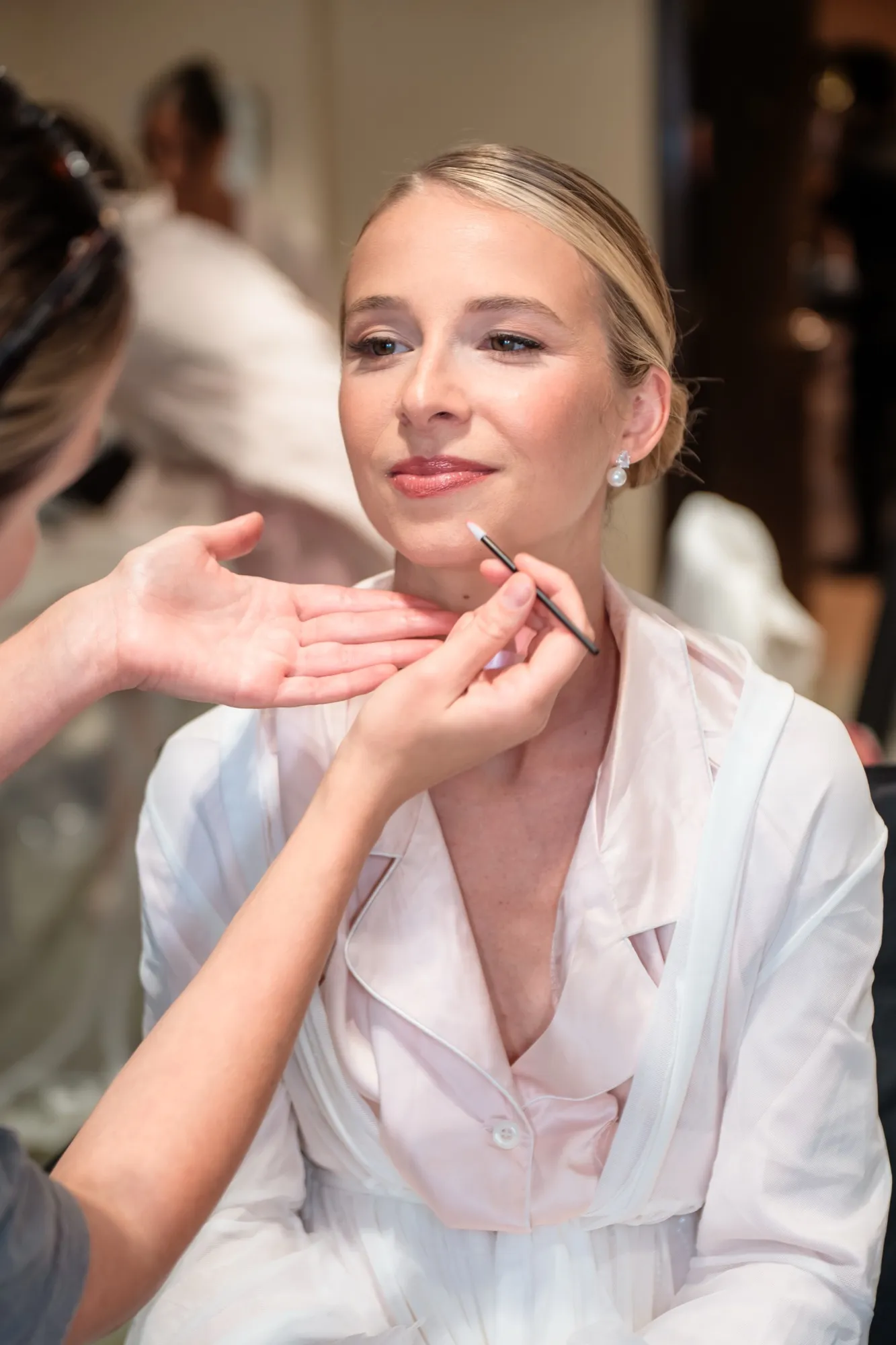 Getting ready — bridal makeup